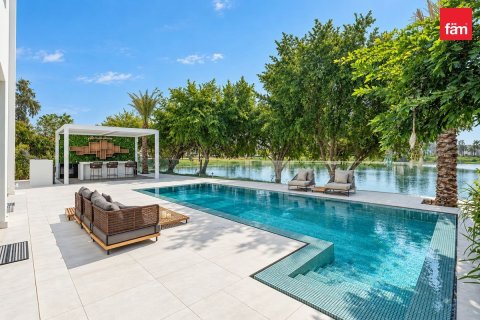 Villa in Jumeirah Islands, Dubai 4 bedrooms, 988.1 sq.m. № 143969 - photo 18