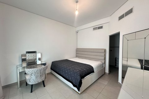 Apartamento en Jumeirah Islands, Dubai, 3 dormitorios, 220 m², № 143582 - foto 13