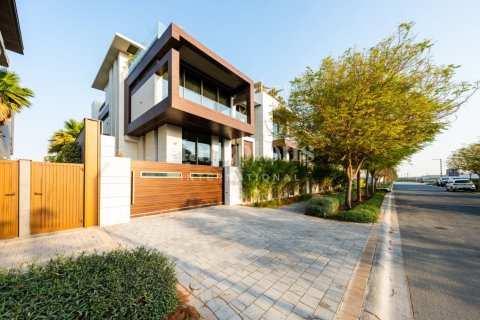 Villa in Maple at Dubai Hills Estate, Dubai Hills Estate, Dubai 7 bedrooms, 1063.92515600 sq.m. № 143796 - photo 11