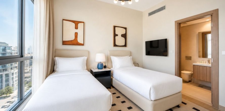 Apartment in Al Furjan, Dubai 2 bedrooms, 128 sq.m. № 143811