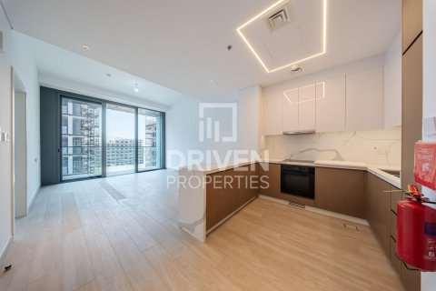 Снять в аренду квартиру в Аль-Сатве, Дубай: 1 спальня, 80.08м², № 145467 - фото 3