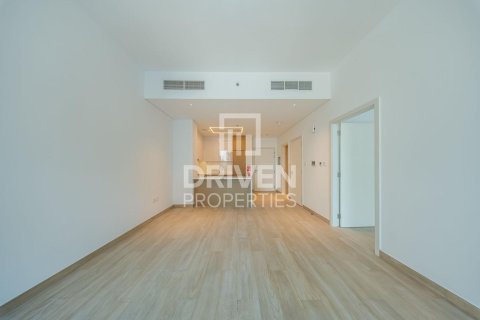 Снять в аренду квартиру в Аль-Сатве, Дубай: 1 спальня, 80.08м², № 145467 - фото 5