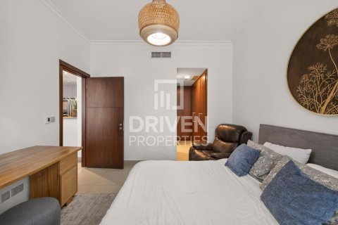 Apartment in Burj Vista, Downtown Dubai (Downtown Burj Dubai), Dubai 2 bedrooms, 120.12 sq.m. № 145395 - photo 9