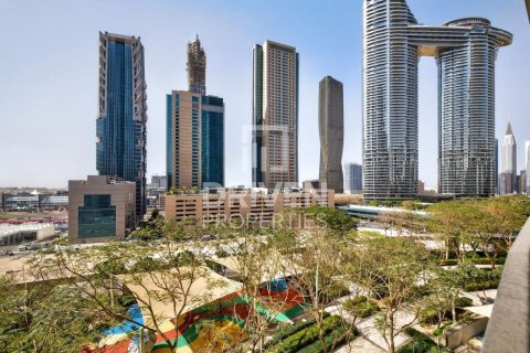 Apartment in Burj Vista, Downtown Dubai (Downtown Burj Dubai), Dubai 2 bedrooms, 120.12 sq.m. № 145395 - photo 15