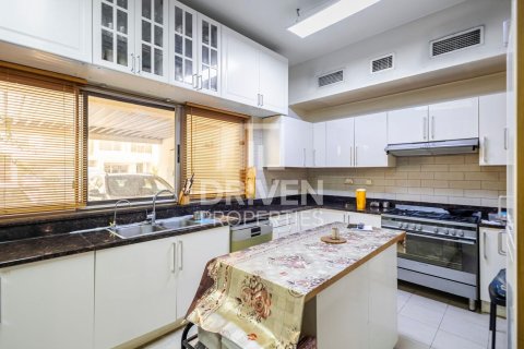 Adosado en Meydan, Dubai, 4 dormitorios, 264.59 m², № 144462 - foto 10