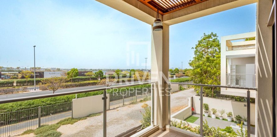 Adosado en Meydan, Dubai, 4 dormitorios, 264.59 m², № 144462