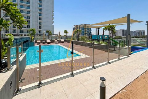 Apartment in Al Furjan, Dubai 2 bedrooms, 116 sq.m. № 143766 - photo 12