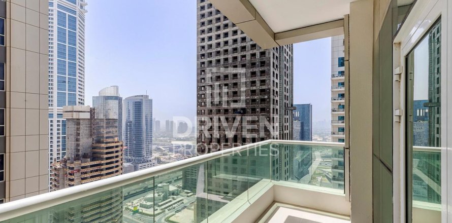 Appartement à Marina Pinnacle, Dubai Marina, Dubai, 1 chambre, 70.7 m², № 144288