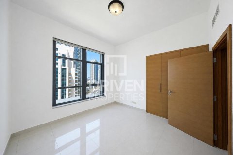 Appartement à Claren Towers, Downtown Dubai (Downtown Burj Dubai), Dubai, 3 chambres, 134.43 m², № 144865 - photo 13