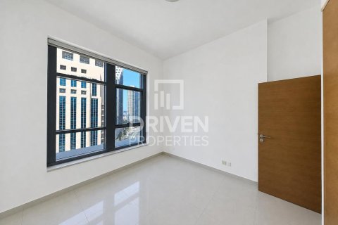 Appartement à Claren Towers, Downtown Dubai (Downtown Burj Dubai), Dubai, 3 chambres, 134.43 m², № 144865 - photo 6