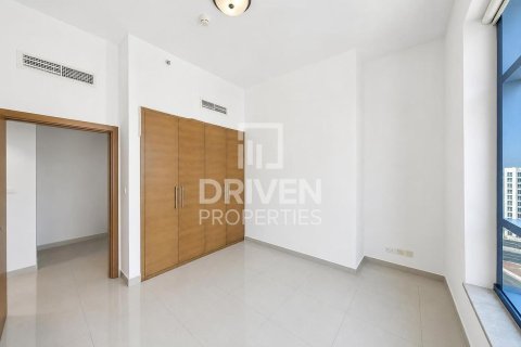 Appartement à Claren Towers, Downtown Dubai (Downtown Burj Dubai), Dubai, 3 chambres, 134.43 m², № 144865 - photo 11
