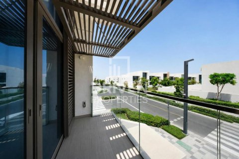 Villa in District One, Mohammed Bin Rashid City, Dubai 4 bedrooms, 697.98 sq.m. № 145558 - photo 29