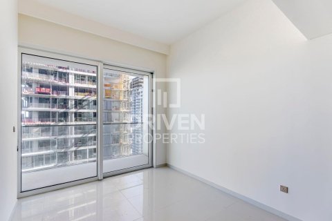 Apartment in EMAAR Beachfront, Dubai Harbour, Dubai 3 bedrooms, 180.23 sq.m. № 144203 - photo 6