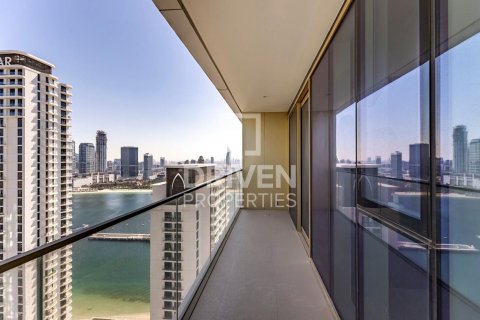 Apartment in EMAAR Beachfront, Dubai Harbour, Dubai 3 bedrooms, 180.23 sq.m. № 144203 - photo 17