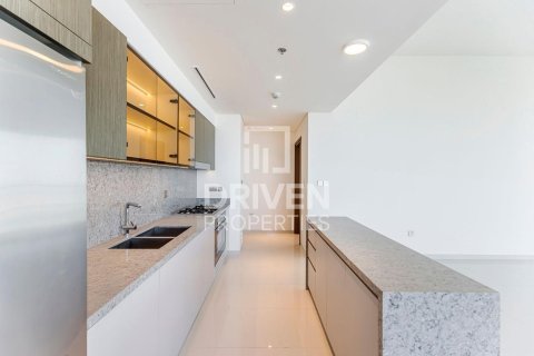 Apartment in EMAAR Beachfront, Dubai Harbour, Dubai 3 bedrooms, 180.23 sq.m. № 144203 - photo 10