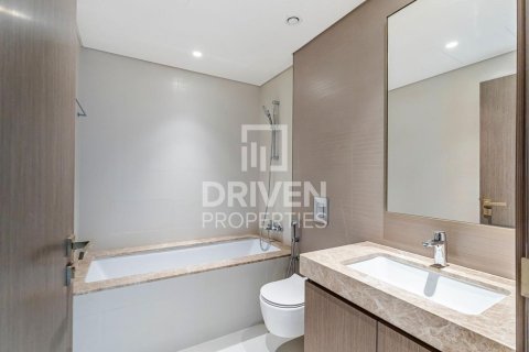 Apartment in EMAAR Beachfront, Dubai Harbour, Dubai 3 bedrooms, 180.23 sq.m. № 144203 - photo 15