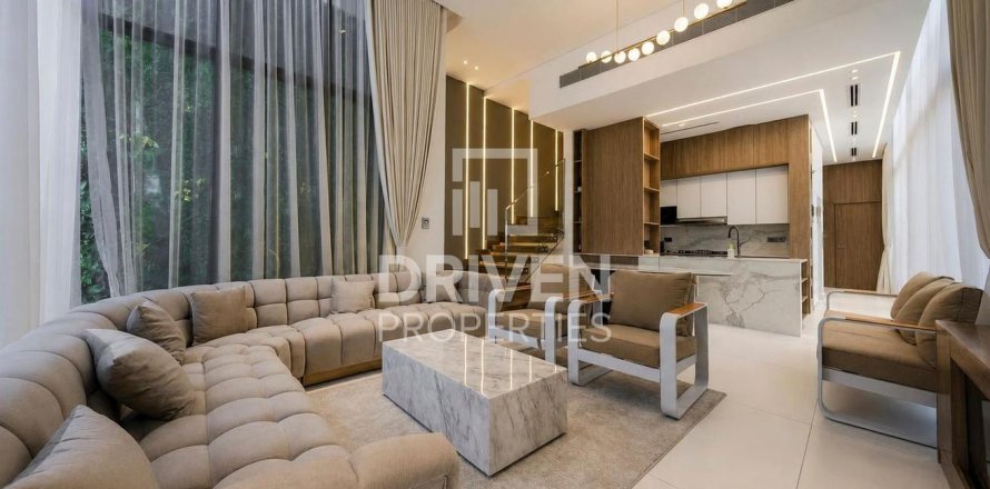 Вилла в District 10, Джумейра Вилладж Серкл, Дубай, 4 спальни, 247.49м², № 145143