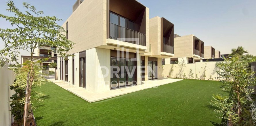 Villa à Dubai Hills Estate, Dubai, 5 chambres, 659.98 m², № 145334