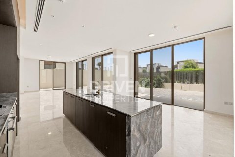 Villa à Dubai Hills Estate, Dubai, 5 chambres, 659.98 m², № 145334 - photo 7