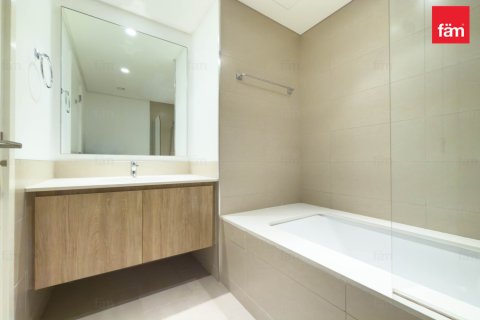 Appartement à Dubai Hills Estate, Dubai, 2 chambres, 92.4 m², № 143927 - photo 2