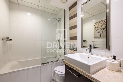 Снять в аренду квартиру в Boulevard Central Towers, Даунтаун Дубай (Даунтаун Бурдж Дубай), Дубай: 2 спальни, 118.82м², № 145449 - фото 12