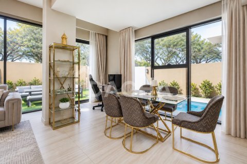 Adosado en DAMAC Hills (Akoya by DAMAC), Dubai, 4 dormitorios, 181 m², № 143494 - foto 5