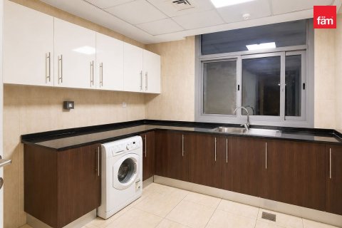 Apartment in Al Furjan, Dubai 3 bedrooms, 159.9 sq.m. № 143816 - photo 7