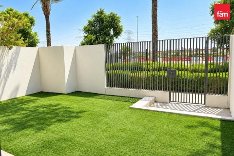 Villa in Dubai 3 bedrooms, 144.8 sq.m. № 143323 - photo 6