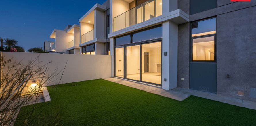 Villa in Dubai 3 bedrooms, 144.8 sq.m. № 143323