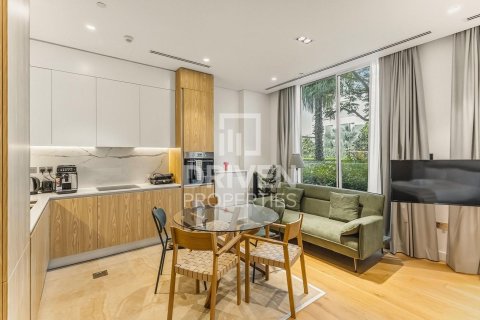Снять в аренду квартиру в The Neighbourhood, Аль-Барари, Дубай: студию, 65.59м², № 145540 - фото 7