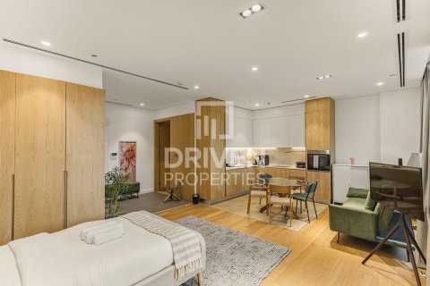 Снять в аренду квартиру в The Neighbourhood, Аль-Барари, Дубай: студию, 65.59м², № 145540 - фото 6