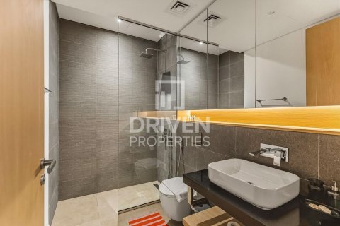 Снять в аренду квартиру в The Neighbourhood, Аль-Барари, Дубай: студию, 65.59м², № 145540 - фото 9