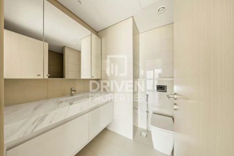شقة في Burj Royale, وسط مدينة دبي, دبي 2 غرف نوم, 98.2 م² رقم 145117 - صورة 14