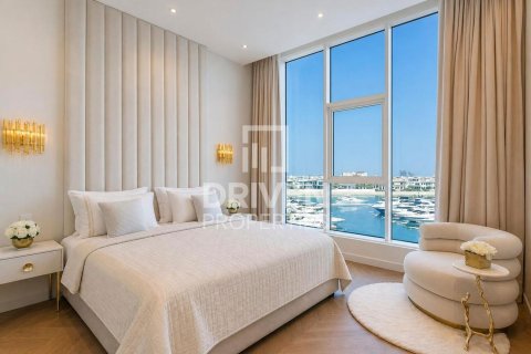 Apartment in Oceana, Palm Jumeirah, Dubai 2 bedrooms, 158.77 sq.m. № 145033 - photo 11