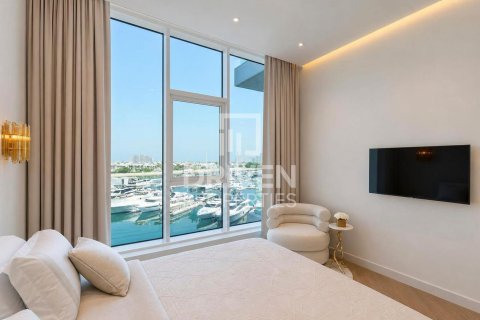Apartment in Oceana, Palm Jumeirah, Dubai 2 bedrooms, 158.77 sq.m. № 145033 - photo 13