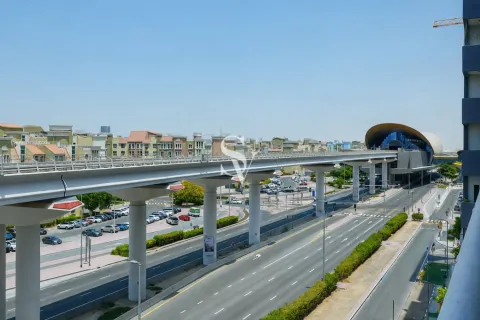 Apartment in Al Furjan, Dubai 3 bedrooms, 187 sq.m. № 132840
