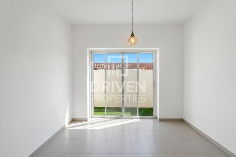 Снять в аренду квартиру в EMAAR South, Dubai South (Dubai World Central), Дубай: 2 спальни, 151.06м², № 145636 - фото 6