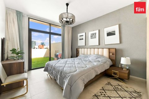 Appartement à Dubai, 1 chambre, 115.9 m², № 143301