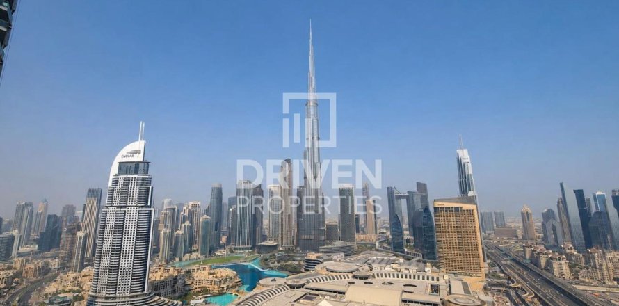 Appartement à Vida Residences Dubai Mall, Downtown Dubai (Downtown Burj Dubai), Dubai, 3 chambres, 141.21 m², № 144635