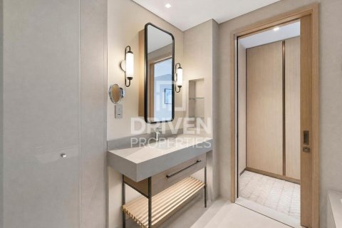 Appartement à Vida Residences Dubai Mall, Downtown Dubai (Downtown Burj Dubai), Dubai, 3 chambres, 141.21 m², № 144635 - photo 28
