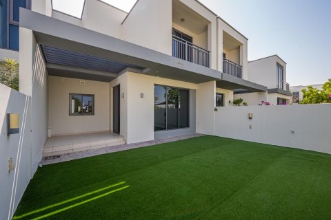 Townhouse in Maple 3, Dubai Hills Estate, Dubai 3 bedrooms, 211.56 sq.m. № 145785 - photo 2