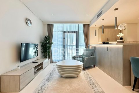 Снять в аренду квартиру в Seven Palm, Пальма Джумейра, Дубай: 1 спальня, 61.5м², № 145617 - фото 2