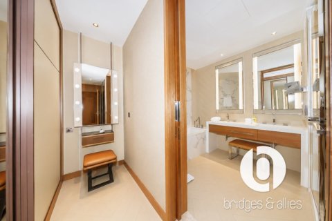 Appartement à Downtown Dubai (Downtown Burj Dubai), Dubai, 2 chambres, 111 m², № 144005 - photo 12