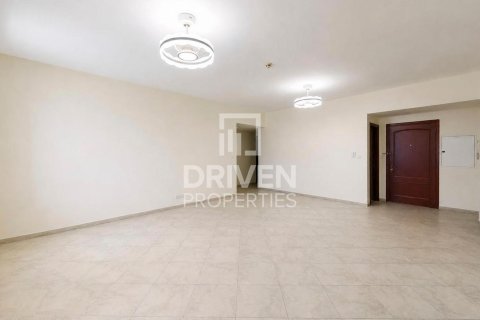 Квартира в Motor City, Дубай, 3 спальни, 207.92м², № 145360