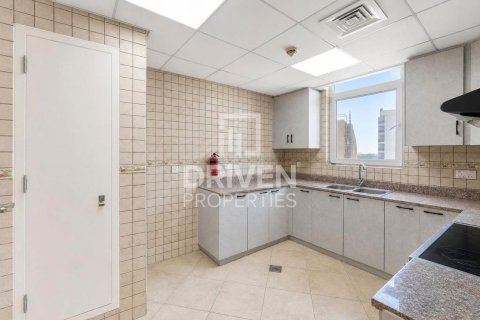 Снять в аренду квартиру в Motor City, Дубай: 3 спальни, 207.92м², № 145360 - фото 11