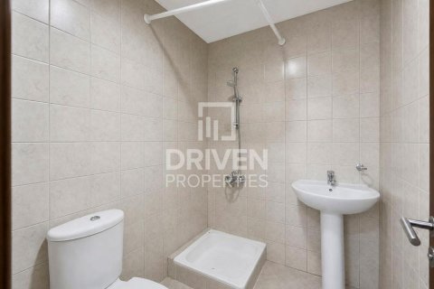 Снять в аренду квартиру в Motor City, Дубай: 3 спальни, 207.92м², № 145360 - фото 17