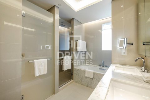 Apartment in The Address Sky View Towers, Downtown Dubai (Downtown Burj Dubai), Dubai 2 bedrooms, 123.47 sq.m. № 145127 - photo 7