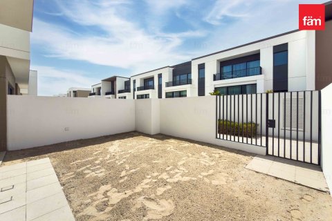 Villa à Dubai, 3 chambres, 144.8 m², № 143699 - photo 13