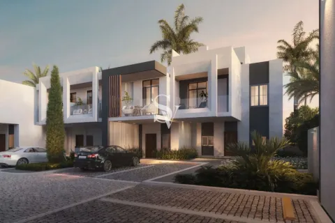 Townhouse in Dubai Investment Park, Dubai 4 bedrooms, 118 sq.m. № 102123