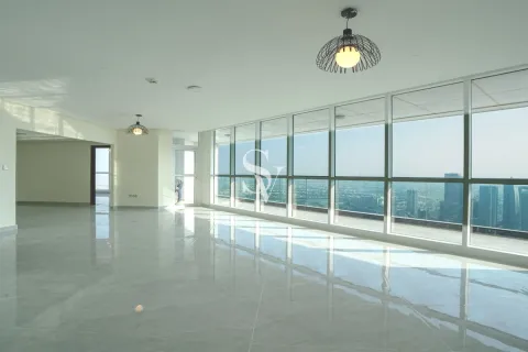 Квартира в Дубай Марине, Дубай, 3 спальни, 277м², № 112452